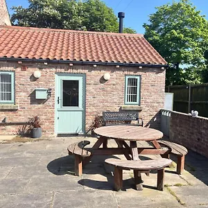 Holiday home Cosy Village Location - One Bedroom Barn, Barmston